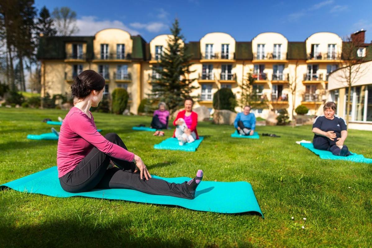Spa Hotel Diana Frantiskovy Lazne Luaran gambar