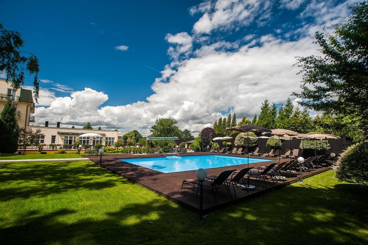 Spa Hotel Diana Frantiskovy Lazne Luaran gambar