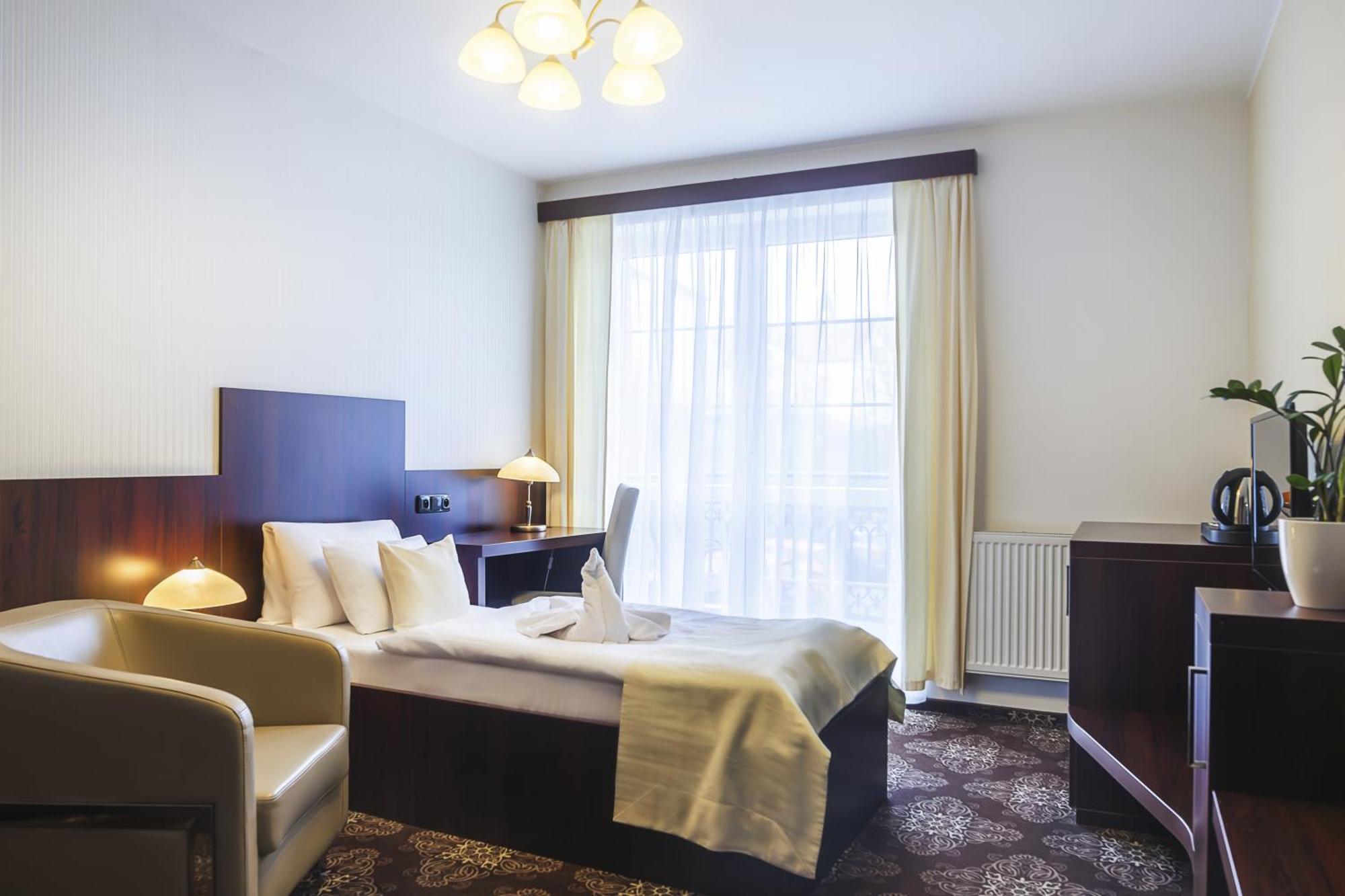 Spa Hotel Diana Frantiskovy Lazne Luaran gambar