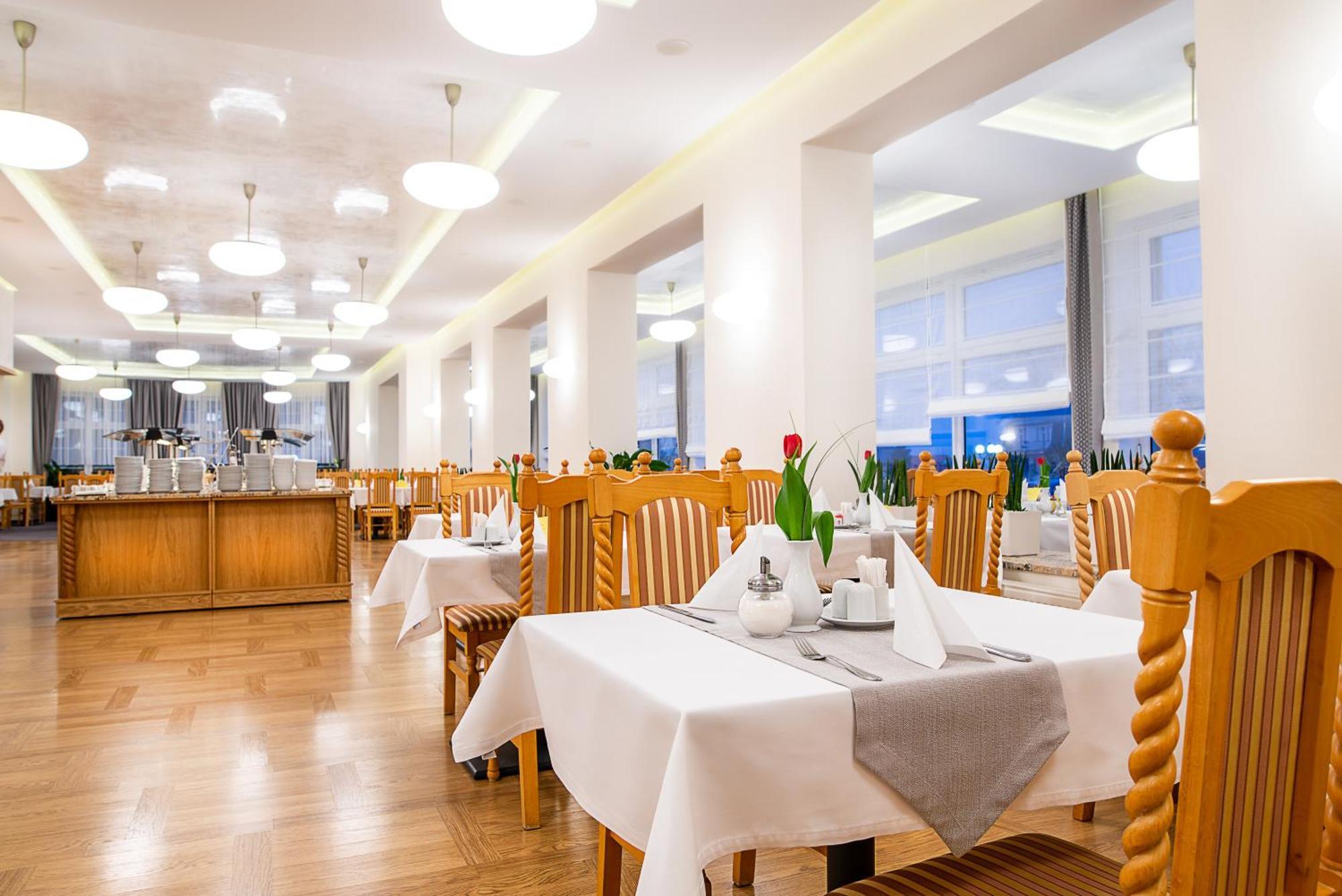 Spa Hotel Diana Frantiskovy Lazne Luaran gambar